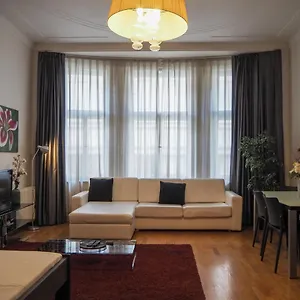  Apartment Zatecka - Old Town