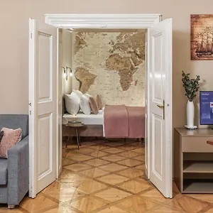 6 Continents By Adrez Apartman